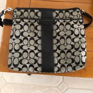 Authentic coach signature crossbody purse